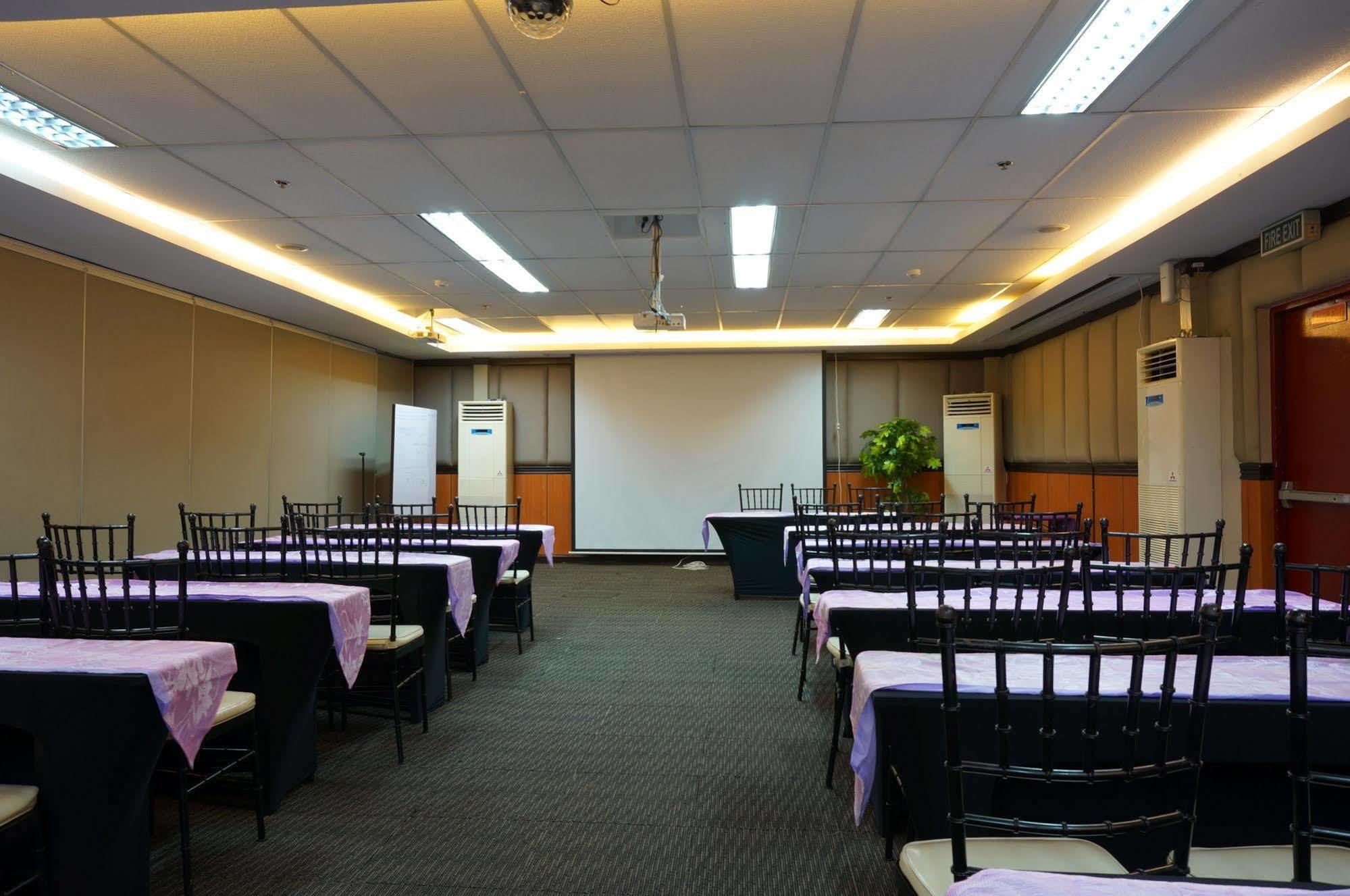 Eurotel Makati San Pedro Makati Eksteriør billede